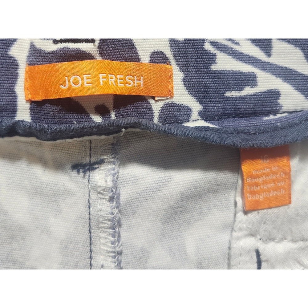 Joe Fresh Chino Shorts Women's Size 16 Tropical Print - Picture 10 of 10
